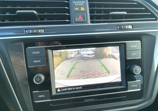 Volkswagen Tiguan Allspace cena 104800 przebieg: 24972, rok produkcji 2020 z Tarnów małe 379